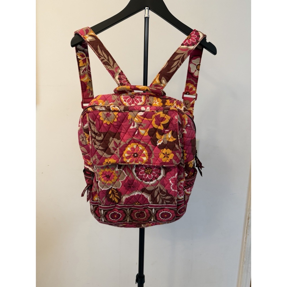 Vera Bradley Medium Backpack Carnaby Floral Quilted Cotton Retired Pattern